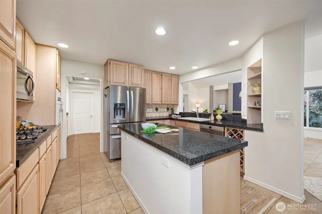 9042 Gleneagle Drive Blaine WA 98230