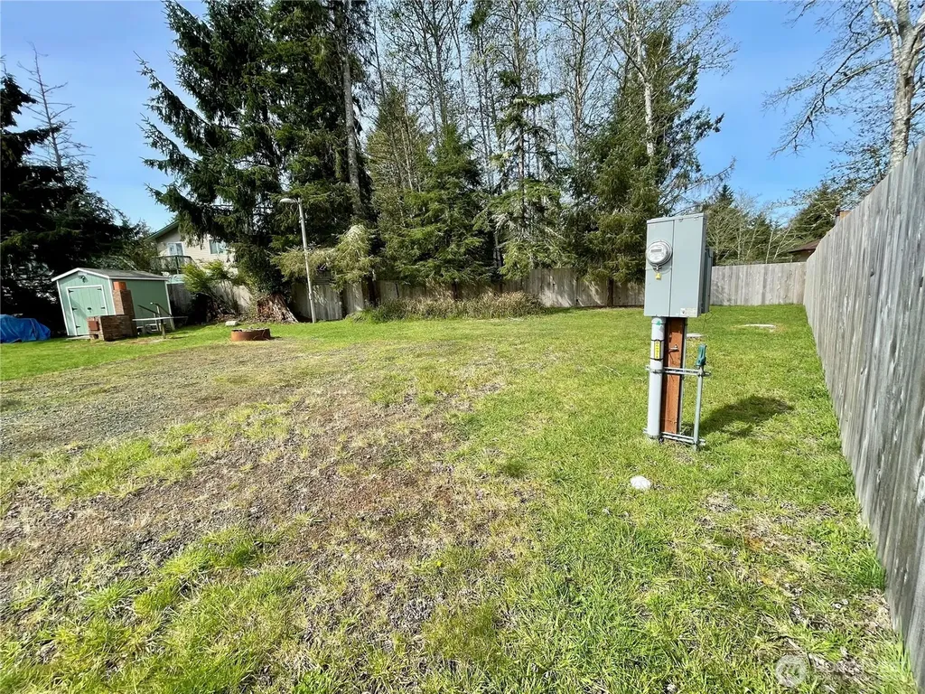 314 Flax Court SE Ocean Shores WA 98569