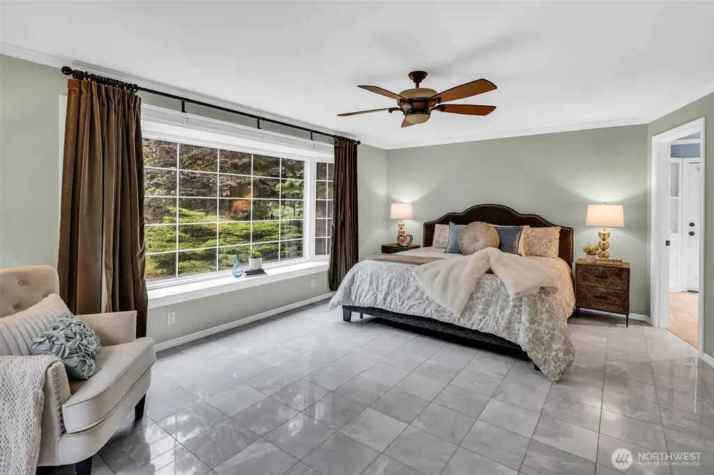 21609 NE 4th Street Sammamish WA 98074