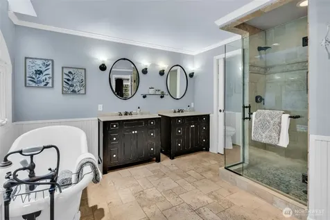 21609 NE 4th Street Sammamish WA 98074