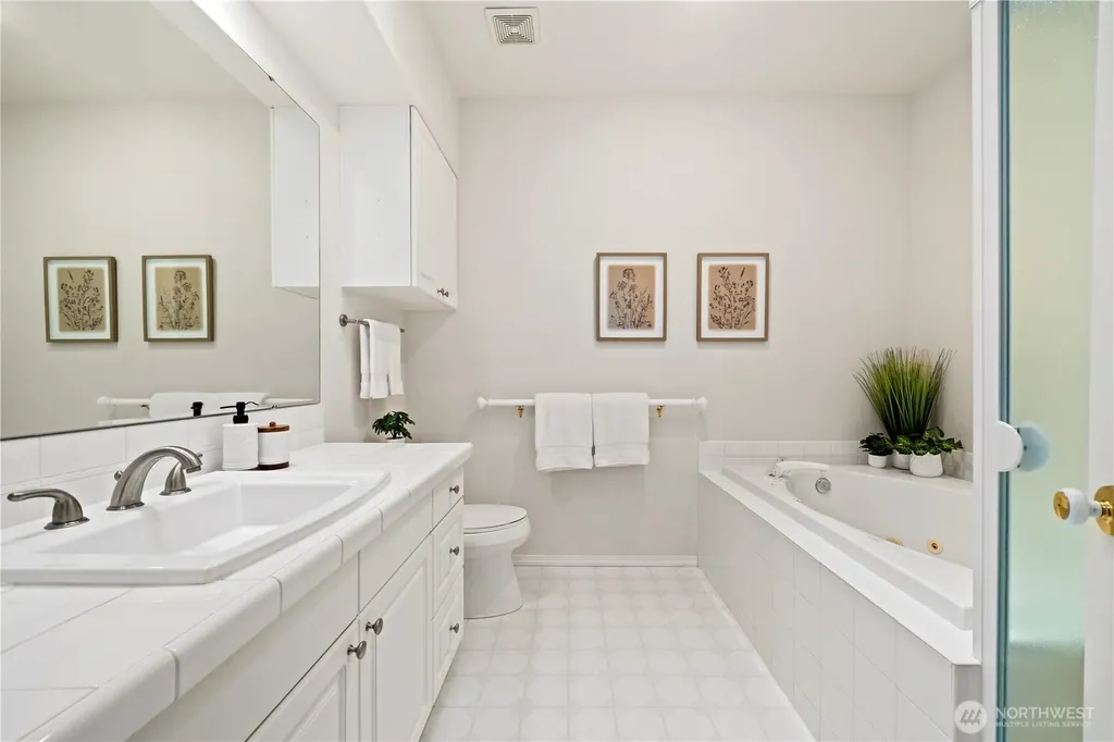 6910 51st Street Ct W University Place WA 98467