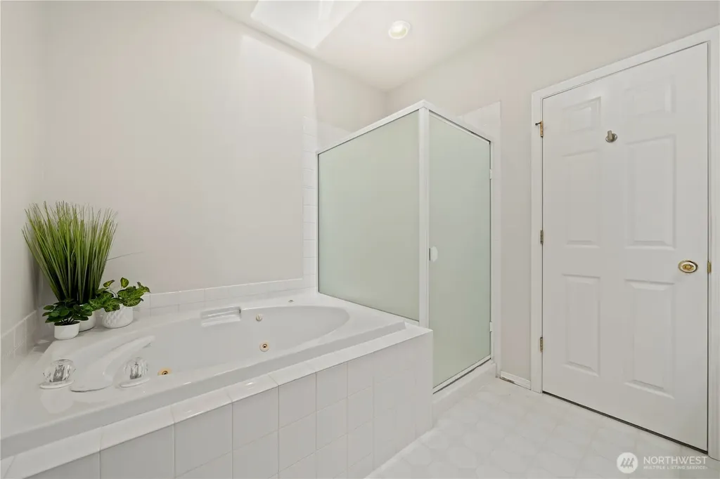 6910 51st Street Ct W University Place WA 98467