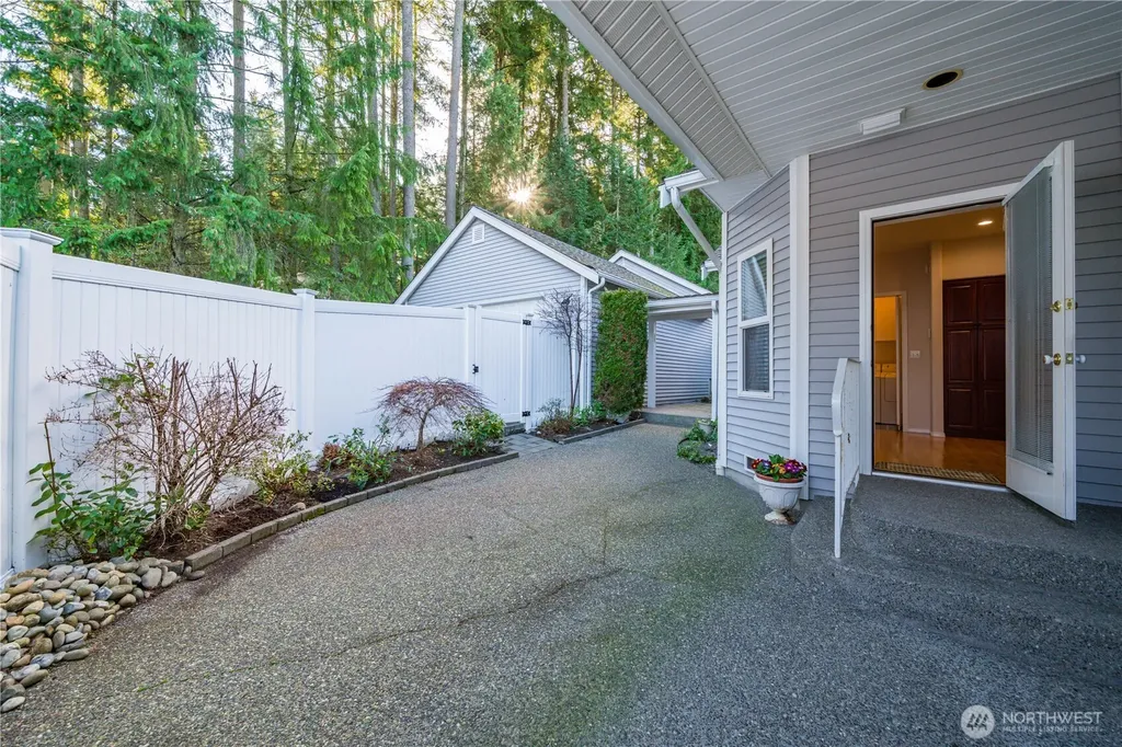 6910 51st Street Ct W University Place WA 98467