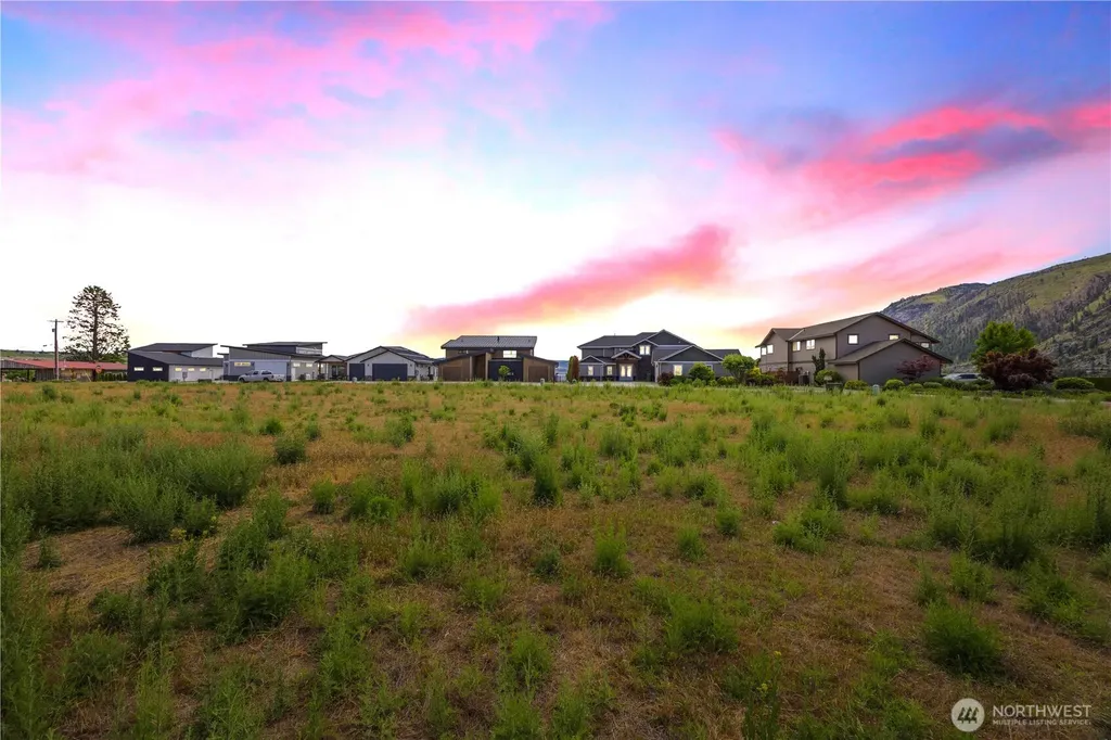 713 1st Street S Brewster WA 98812