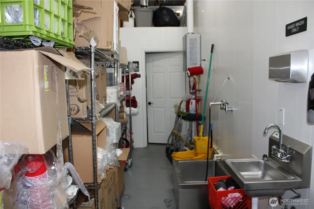 714 J Street Hoquiam WA 98550