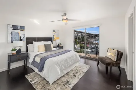 3905 4th Avenue NE Seattle WA 98105