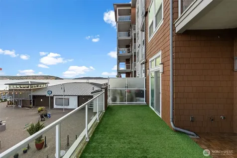 5105 Grand Loop Tacoma WA 98407