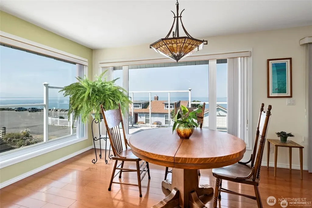 1505 West Beach Road Oak Harbor WA 98277