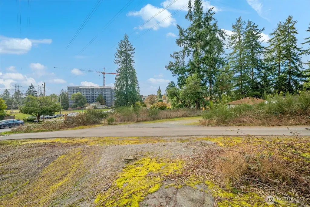 18800 10th Avenue NE Shoreline WA 98155