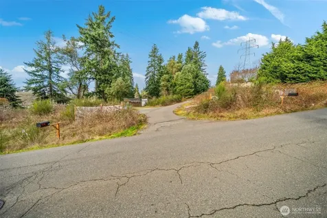 18800 10th Avenue NE Shoreline WA 98155
