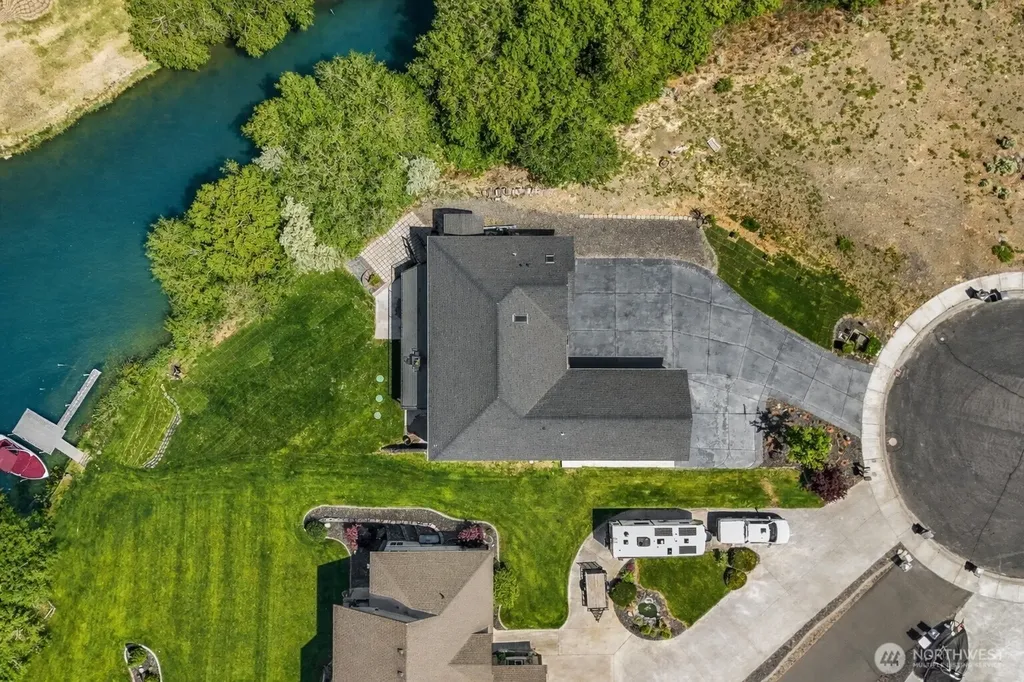 800 S Camas Place Moses Lake WA 98837