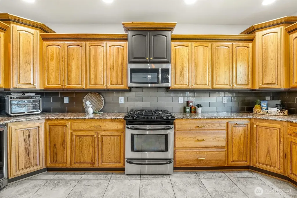 800 S Camas Place Moses Lake WA 98837
