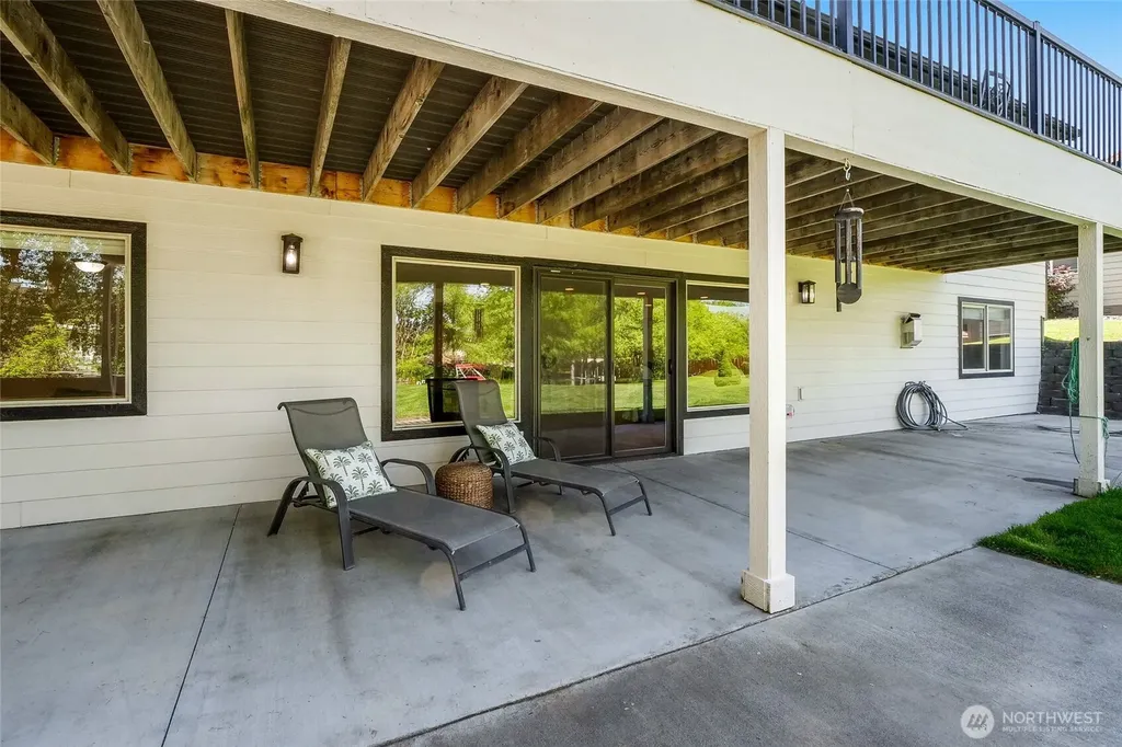800 S Camas Place Moses Lake WA 98837
