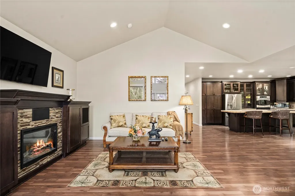 5614 E Lake Bosworth Drive Snohomish WA 98290