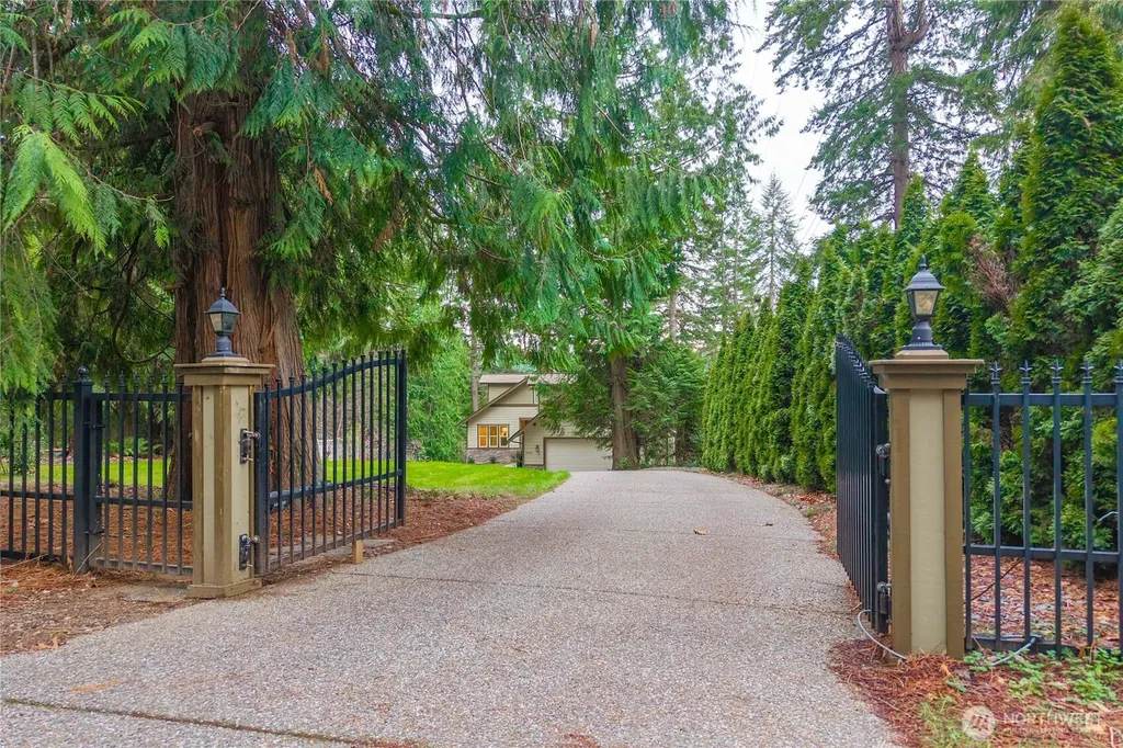 5614 E Lake Bosworth Drive Snohomish WA 98290