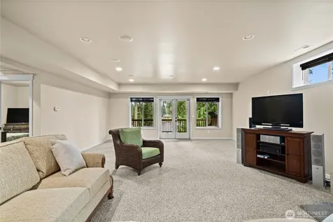 5614 E Lake Bosworth Drive Snohomish WA 98290