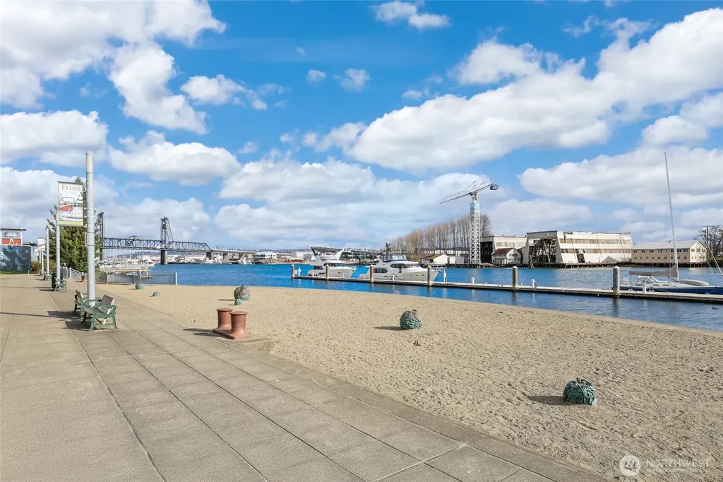 1515 Dock Street Tacoma WA 98402