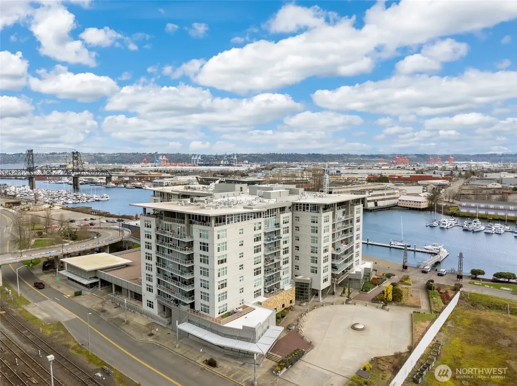 1515 Dock Street Tacoma WA 98402