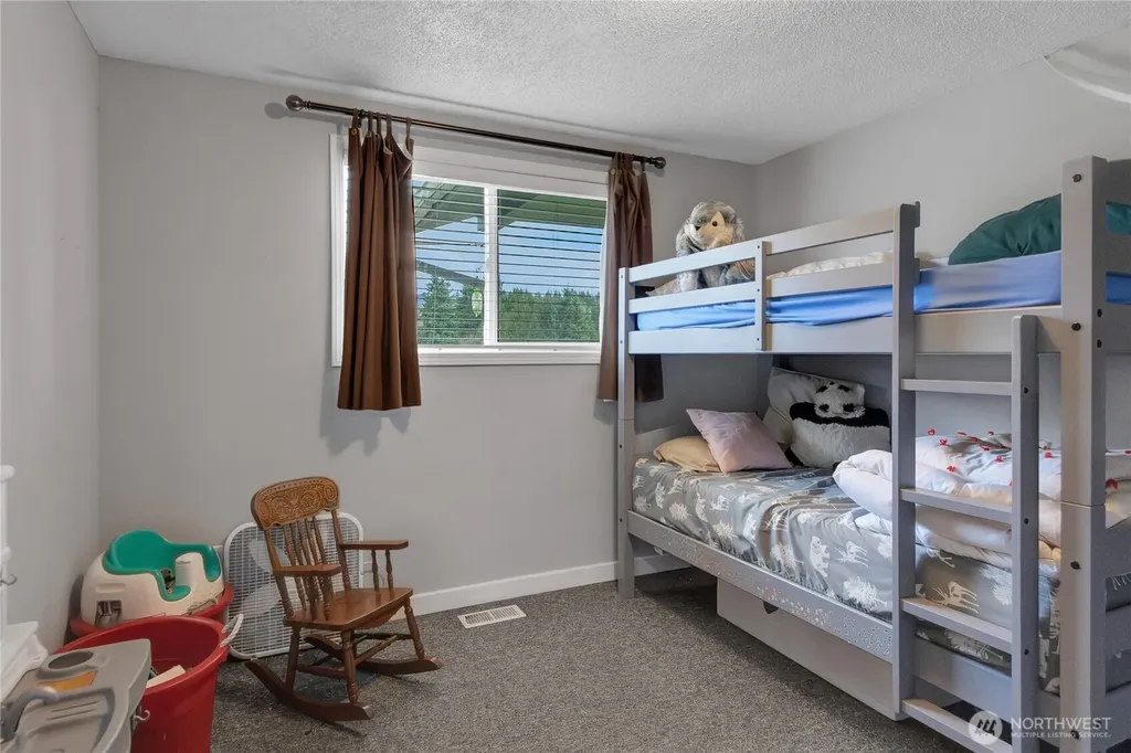 40216 264th Avenue SE Enumclaw WA 98022