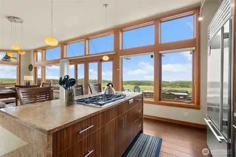 1603 Sea Grass Lane Westport WA 98595