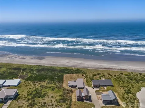 1603 Sea Grass Lane Westport WA 98595