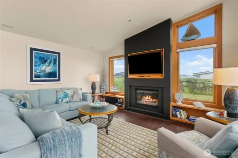 1603 Sea Grass Lane Westport WA 98595