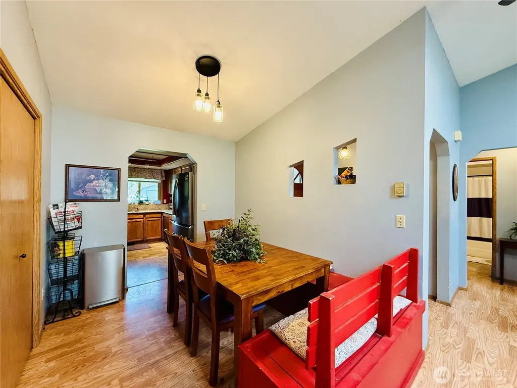 7703 NE 156th Avenue Vancouver WA 98682