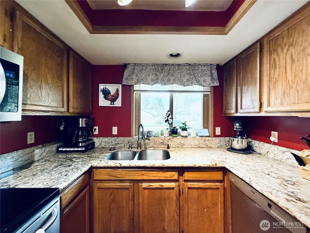 7703 NE 156th Avenue Vancouver WA 98682