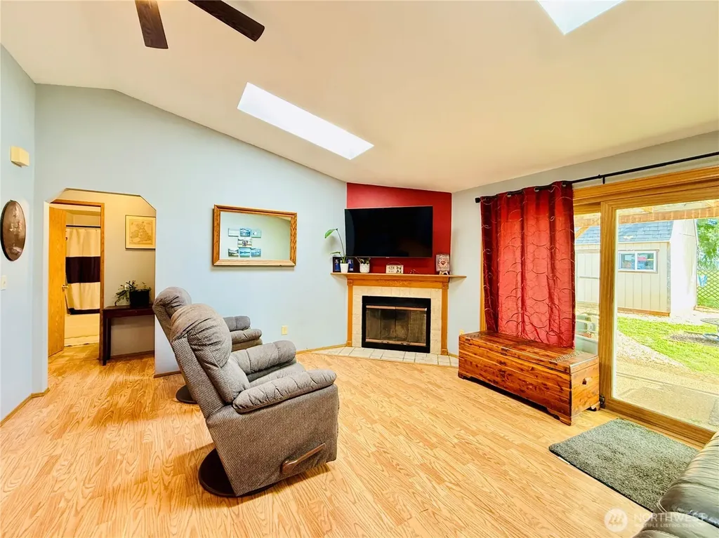 7703 NE 156th Avenue Vancouver WA 98682