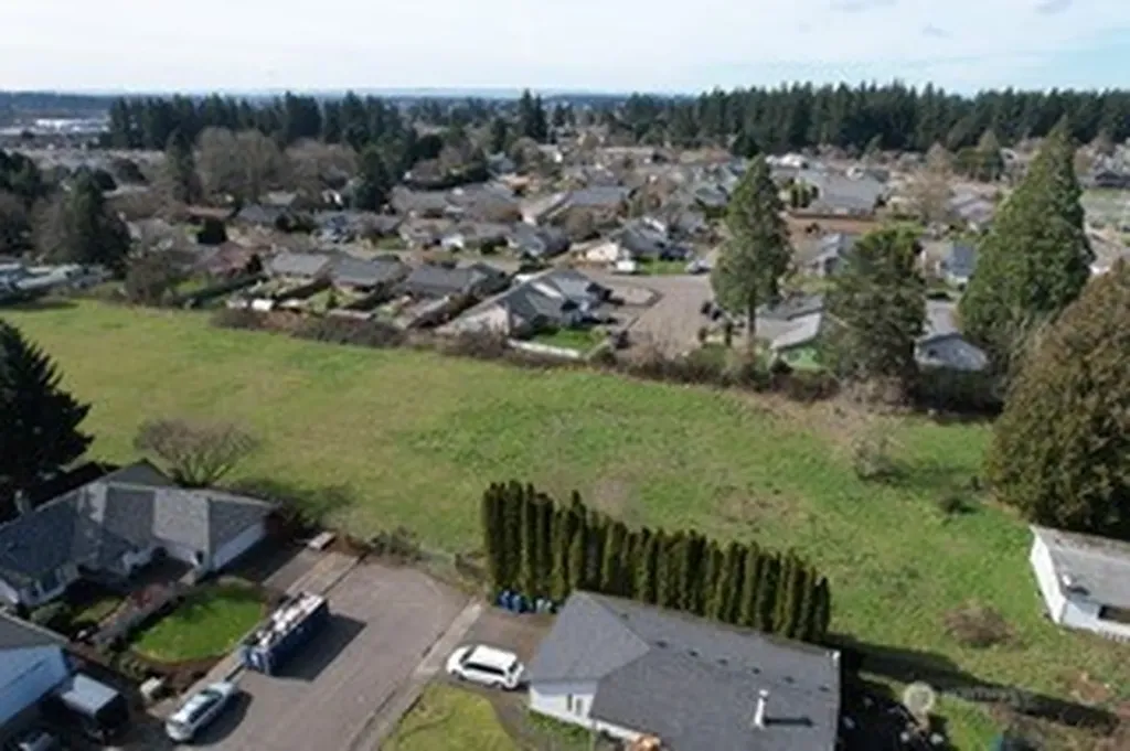 7703 NE 156th Avenue Vancouver WA 98682