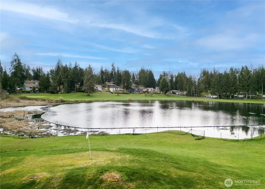 201 E Country Club Drive Allyn WA 98524