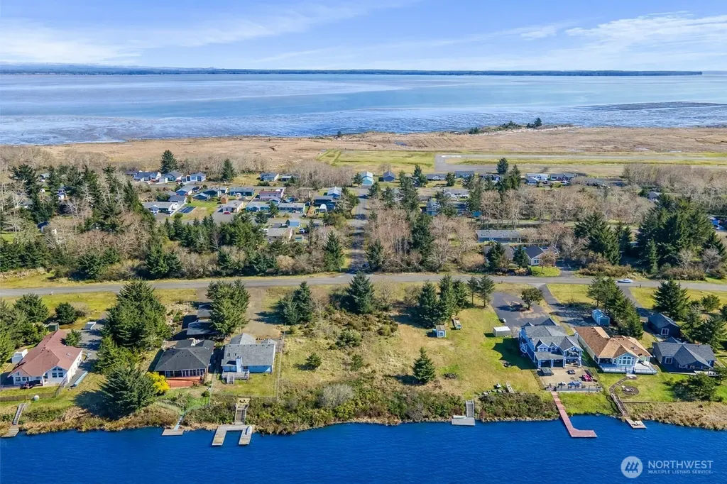599 E Chance A La Mer NE Ocean Shores WA 98569