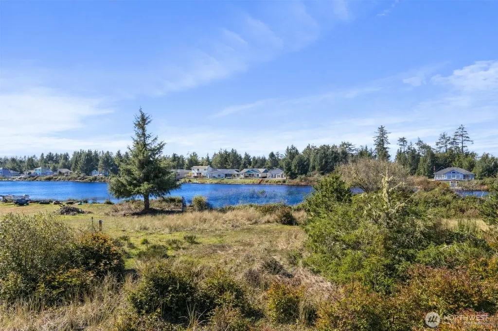 599 E Chance A La Mer NE Ocean Shores WA 98569