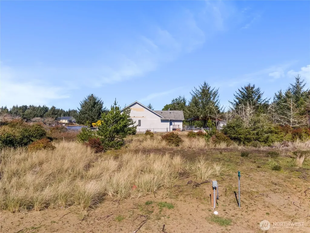 599 E Chance A La Mer NE Ocean Shores WA 98569