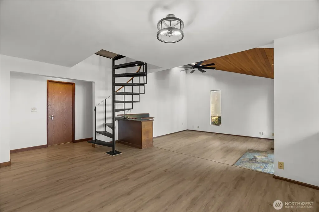1031 E Manzanita Drive Union WA 98592