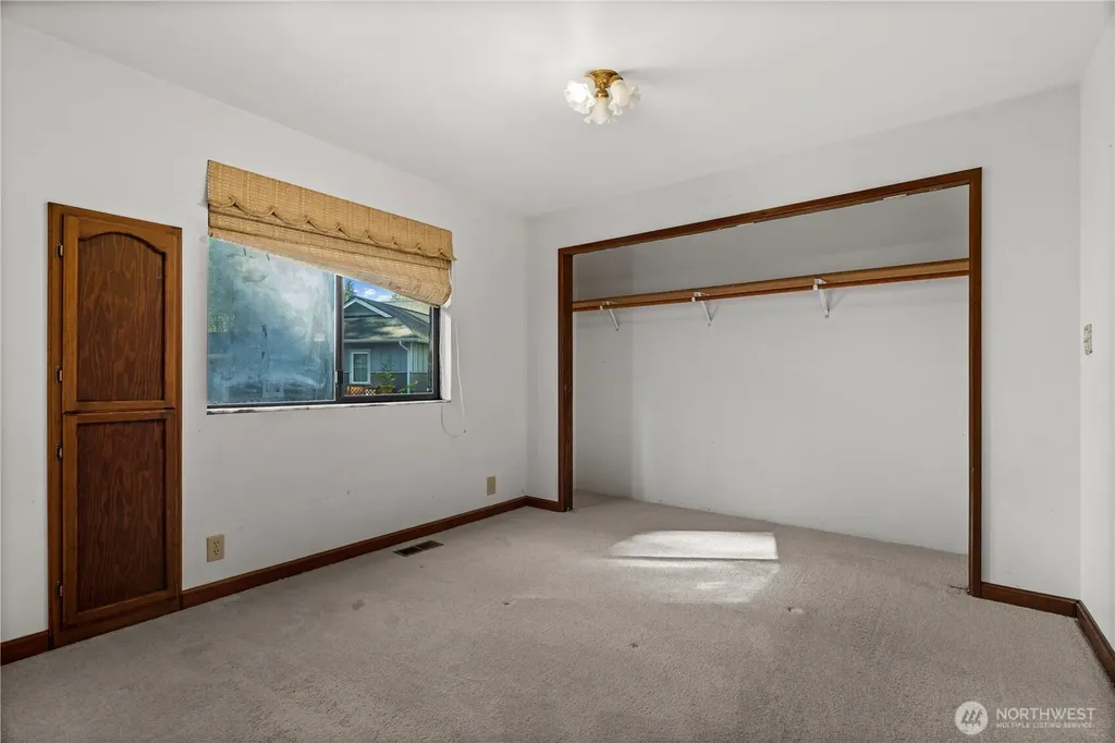1031 E Manzanita Drive Union WA 98592