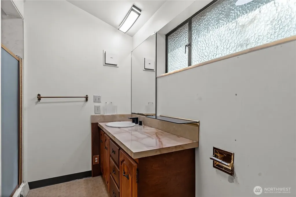 1031 E Manzanita Drive Union WA 98592