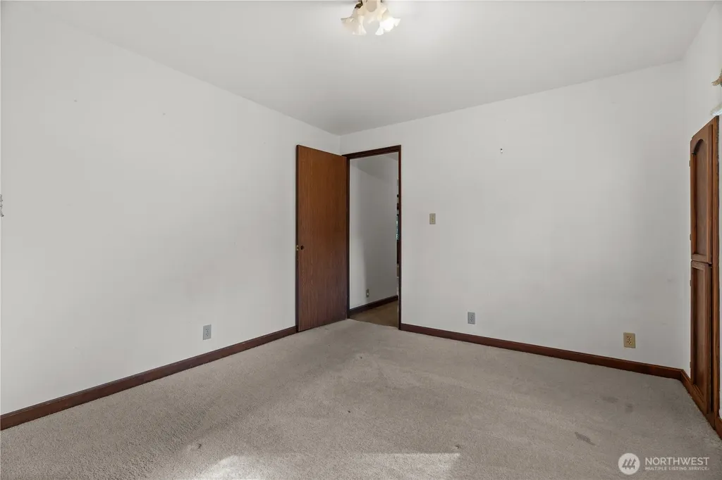1031 E Manzanita Drive Union WA 98592