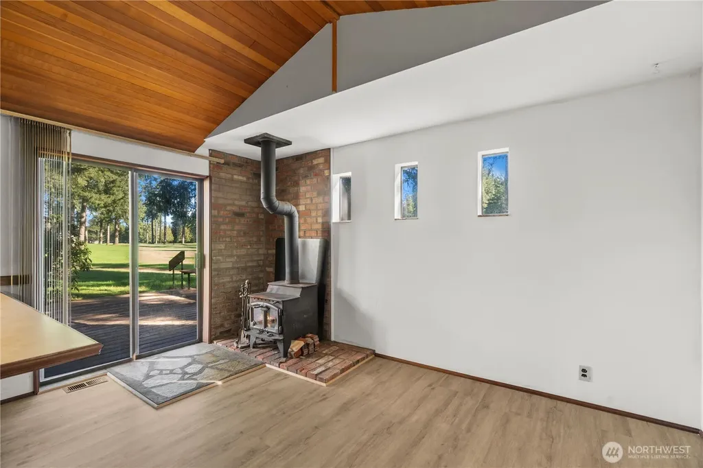 1031 E Manzanita Drive Union WA 98592