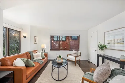 4003 E Newton Street Seattle WA 98112