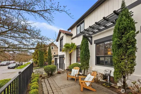 4003 E Newton Street Seattle WA 98112