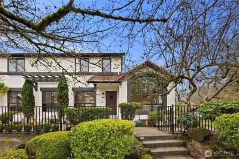 4003 E Newton Street Seattle WA 98112