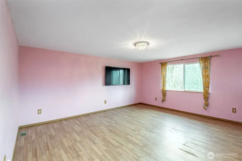 100 W Reller Road Shelton WA 98584
