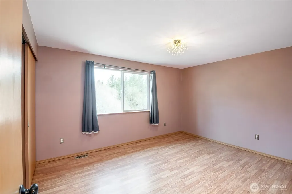 100 W Reller Road Shelton WA 98584