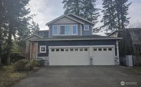 27929 154th Avenue SE Kent WA 98042