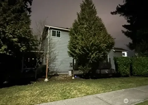 27929 154th Avenue SE Kent WA 98042
