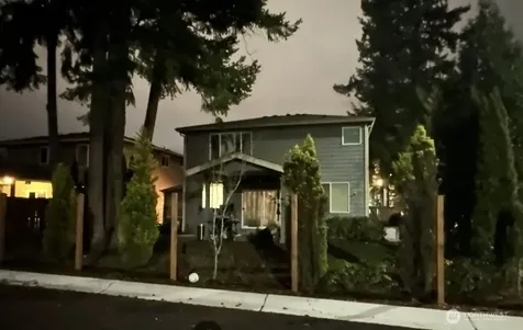 27929 154th Avenue SE Kent WA 98042