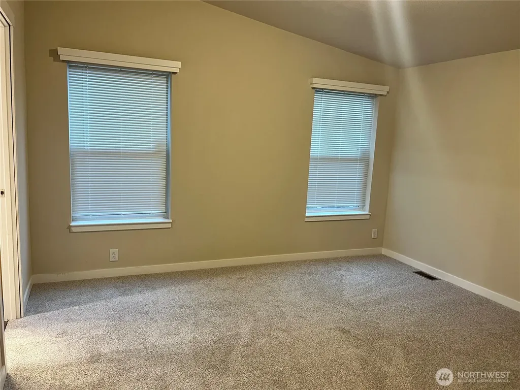 420 Pine Street Toledo WA 98591