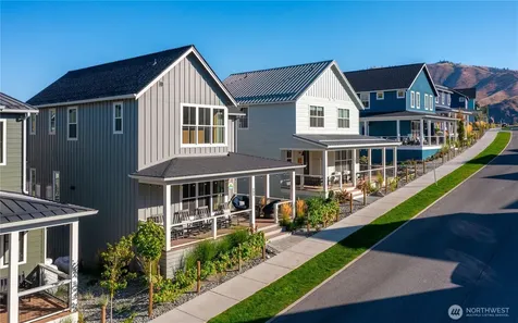 205 Bluebell Lane Chelan WA 98816