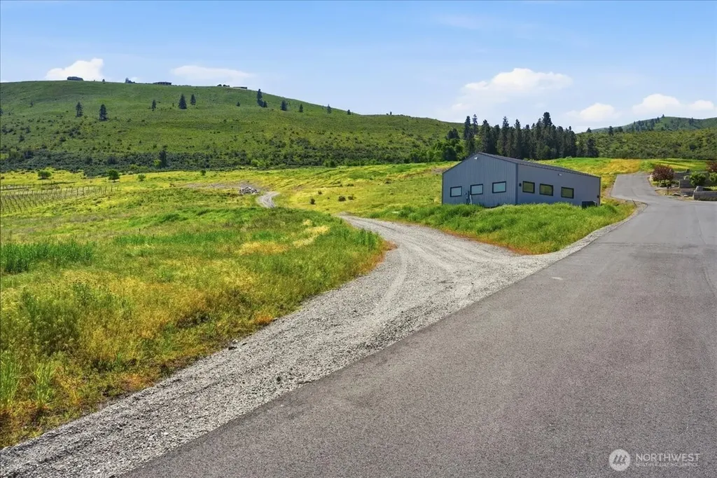 3725 Us Highway 97a Chelan WA 98816